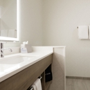 Holiday Inn Express & Suites Tampa Stadium - Airport Area by IHG - Hotels