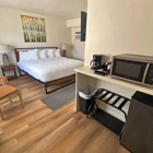 89 & Nine Motel