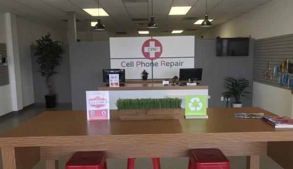 CPR Cell Phone Repair Denton - Denton, TX. CPR Cell Phone Repair Denton TX - Store Interior