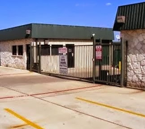 Lockaway Storage - San Antonio, TX