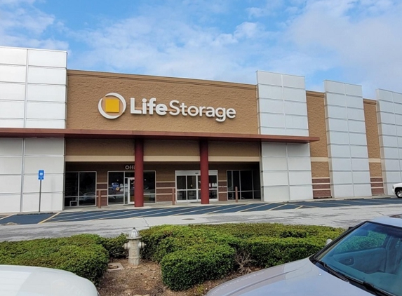 Life Storage - Stone Mountain, GA