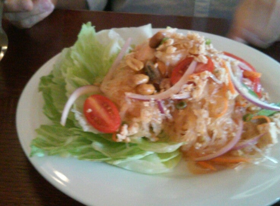 Thai Kitchen 4 - Southington, CT