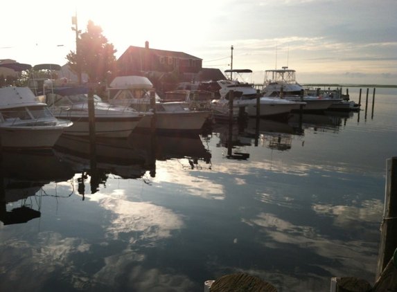 Bob's Bay Marina - Barnegat, NJ