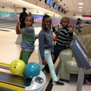 Gordon Lanes Bowling Ctr - Bowling