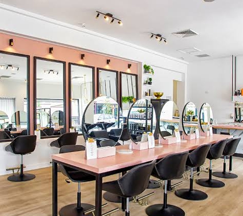 Toscani & Blow Bar - Wollongong, NSW