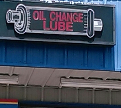 Express Lube & Muffler Inc - Spartanburg, SC