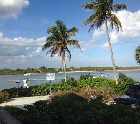 Manatee Island - Fort Pierce, FL