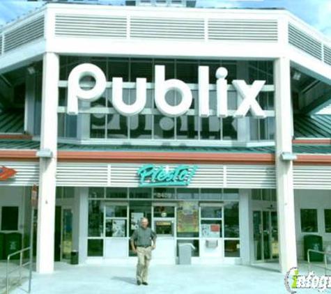 Publix Super Market at The Plaza at Palmer Ranch - Sarasota, FL