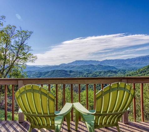 Bear Camp Cabin Rentals - Pigeon Forge, TN