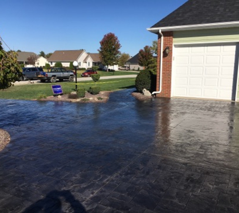 Tom Bushur Concrete Constr - Mattoon, IL. Driveways