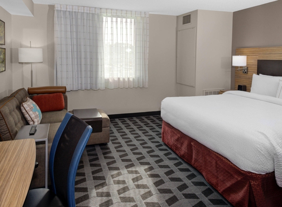 TownePlace Suites by Marriott Parkersburg - Parkersburg, WV