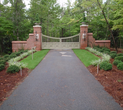 Gill Cargill Landscapes - Columbus, GA