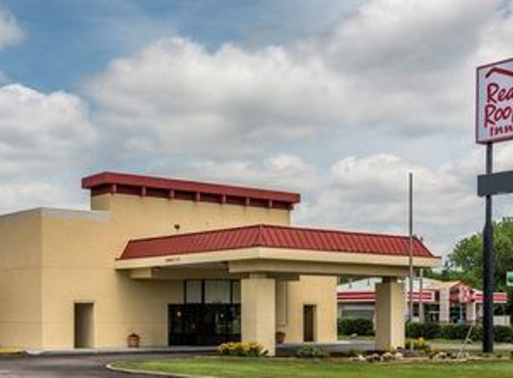 Red Roof Inn - Bloomington, IL