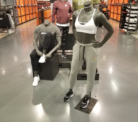 Nike Factory Store - Primm, NV