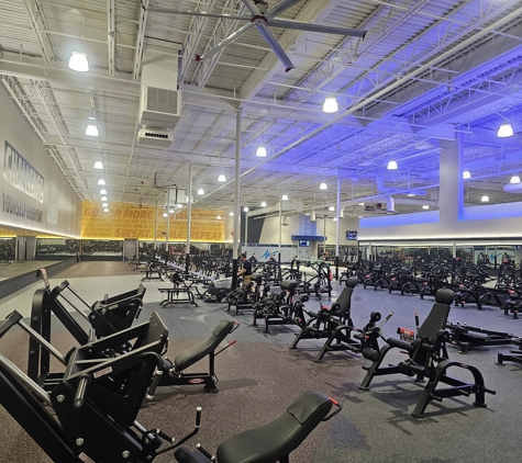 Club Fitness - Arnold - Arnold, MO