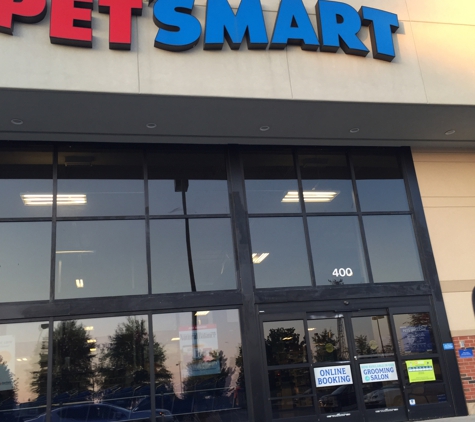 PetSmart - Acworth, GA. Entrance