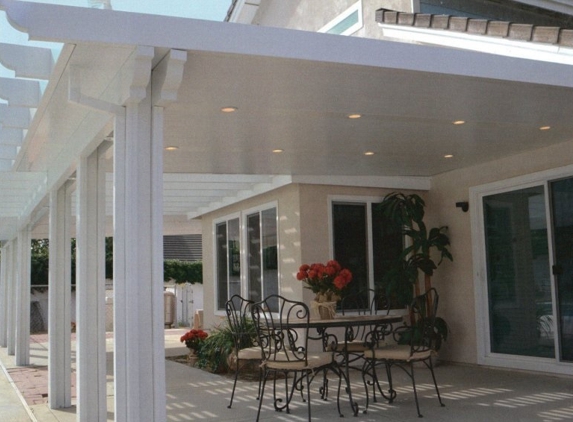 Showtime Vinyl Fence & Patio Cover - Costa Mesa, CA