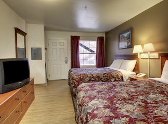 InTown Suites - Metairie, LA