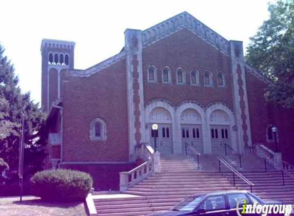 Trinity Presbyterian Church - Saint Louis, MO