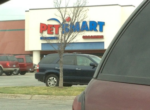 PetSmart - Overland Park, KS