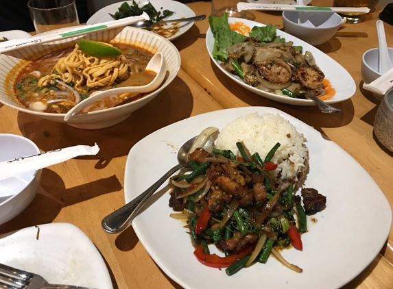 Opal Thai - Honolulu, HI