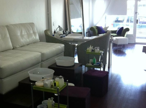 Silky Smooth Body Waxing & Nails - Miami Shores, FL