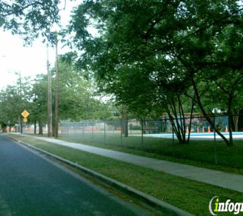 Metz Recreation Center - Austin, TX