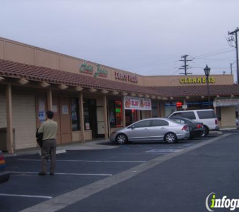 7-Eleven - Long Beach, CA