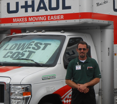 U-Haul Moving & Storage of Sunset Point/U.S. 19 - Clearwater, FL