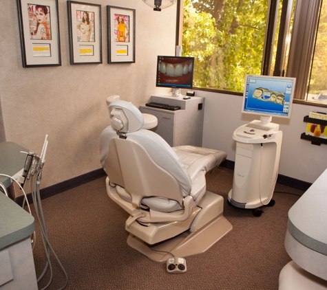 Hornbrook Center for Dentistry - La Mesa, CA