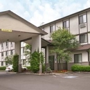 Super 8 by Wyndham Corvallis - Motels