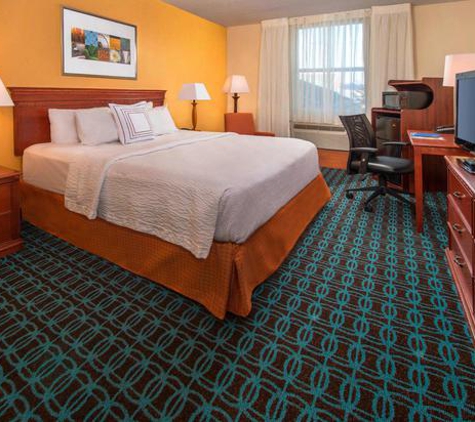 Fairfield Inn & Suites - Williamsburg, VA