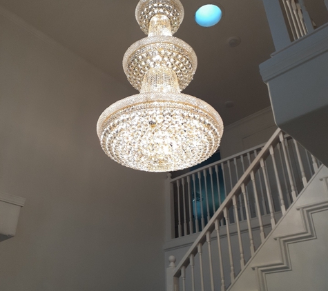 Speedy Electric LLC - San Antonio, TX. Chandelier Light Installation