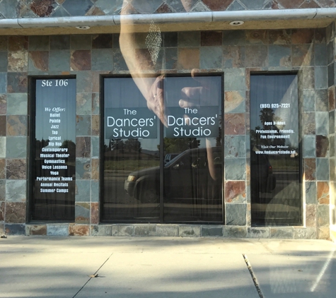 The Dancers' Studio - Hemet, CA