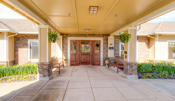 Arbor Oaks Terrace Memory Care Residence - Newberg, OR