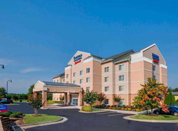 Fairfield Inn & Suites - South Hill, VA