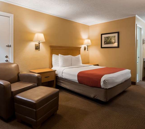 SureStay Plus by Best Western Covington - Covington, LA