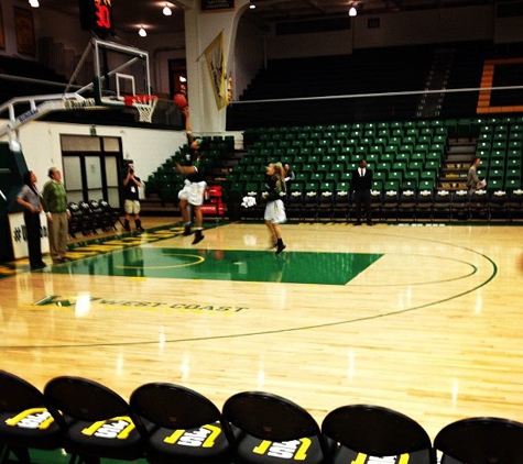 War Memorial Gym - San Francisco, CA