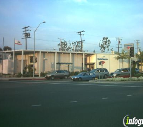 Bank of America Financial Center - Corona Del Mar, CA