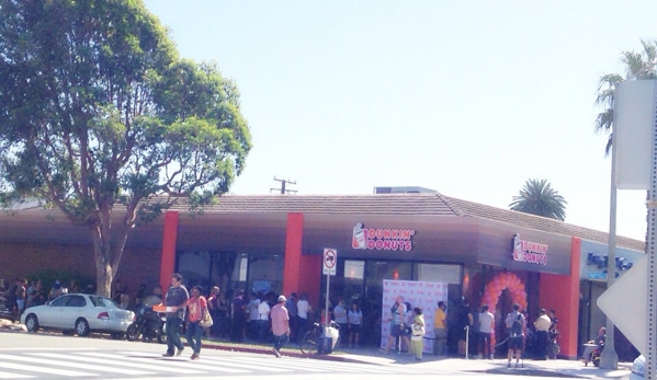 Dunkin' Donuts - Santa Monica, CA