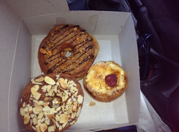 Spudnuts Donuts - Canoga Park, CA