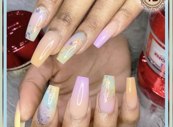 T D Nail Salon Inc - Leesburg, FL