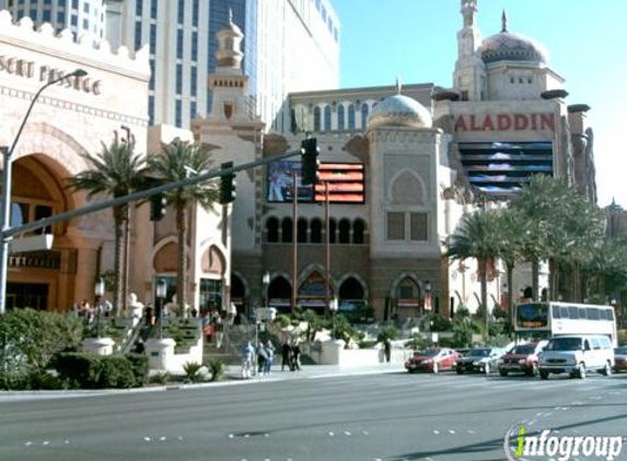 Sunglass Hut - Las Vegas, NV