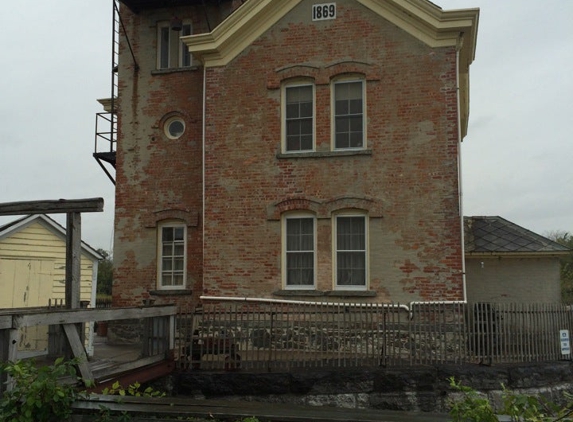 Saugerties Lighthouse - Saugerties, NY