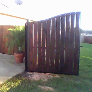 Heavenly Gates Fence Co. - Dallas, TX