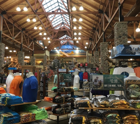 Cabela's - Gonzales, LA