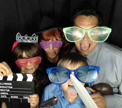 Viral Photo Booth North County - San Marcos, CA