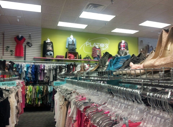 Plato's Closet - Appleton, WI