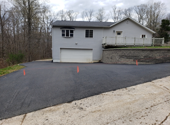 Arnold Asphalt - Bloomington, IN