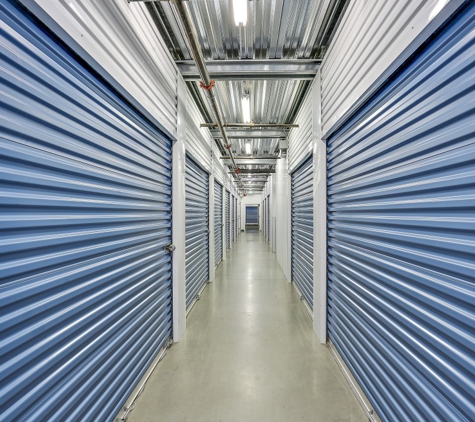 A-1 Self Storage - Lake Forest, CA. Interior Facility